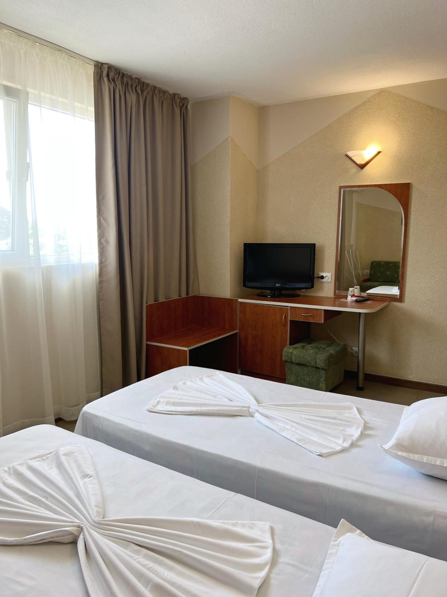 Hotel Jambo Golden Sands Exterior photo