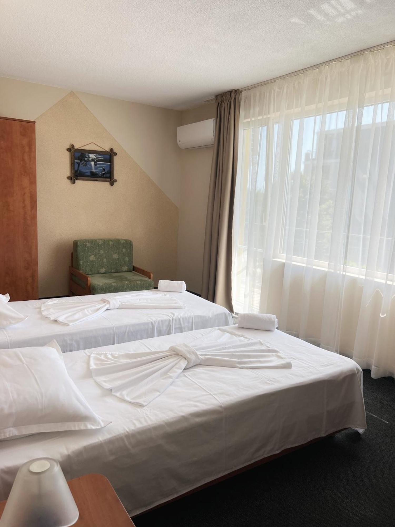 Hotel Jambo Golden Sands Exterior photo