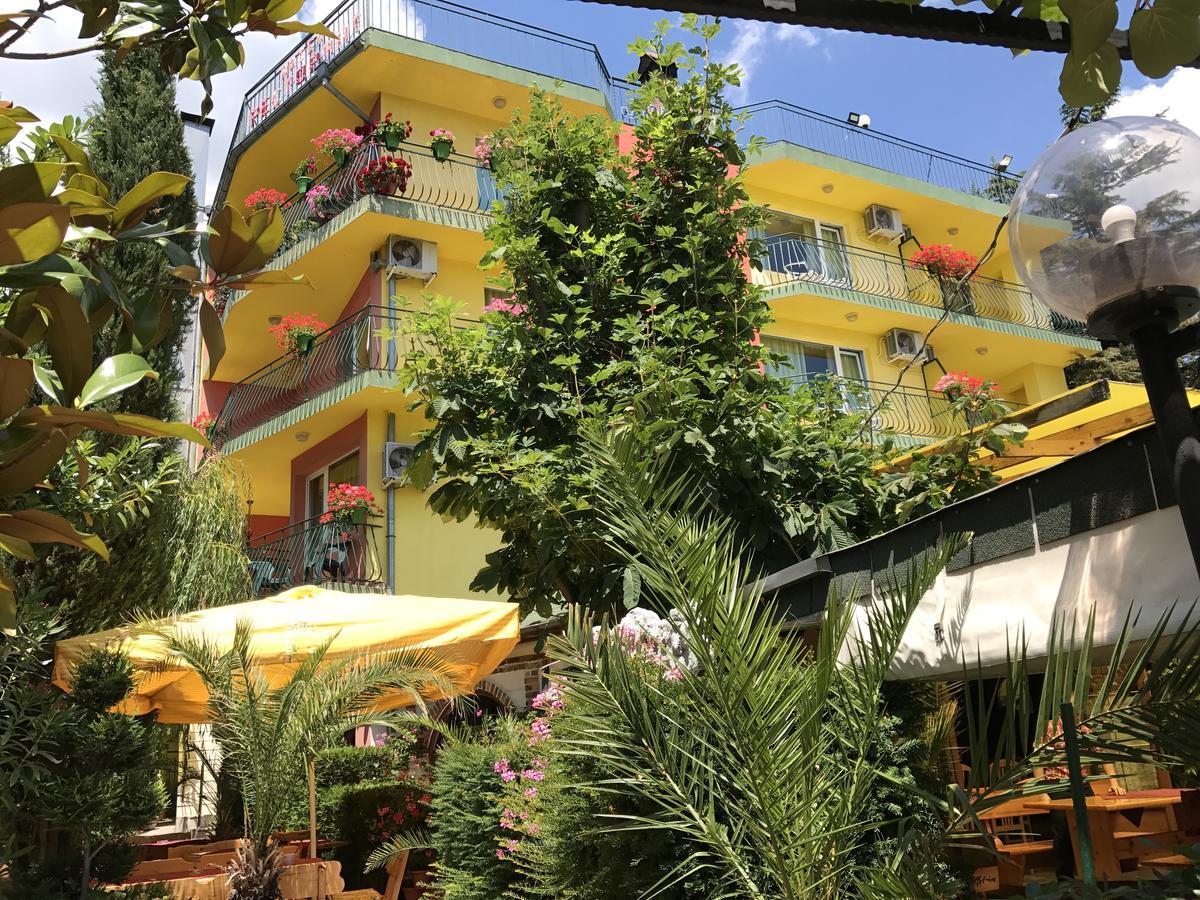 Hotel Jambo Golden Sands Exterior photo